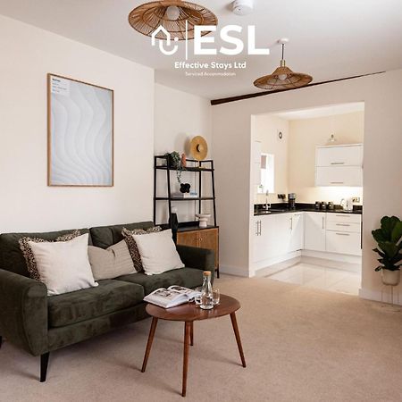 Elegant Apartment On Historic Cobbled High St Shrewsbury Town Centre Екстериор снимка
