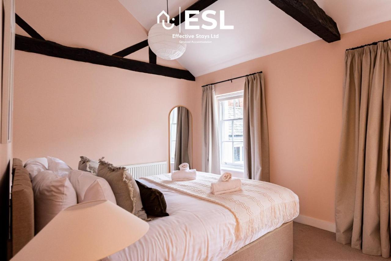 Elegant Apartment On Historic Cobbled High St Shrewsbury Town Centre Екстериор снимка